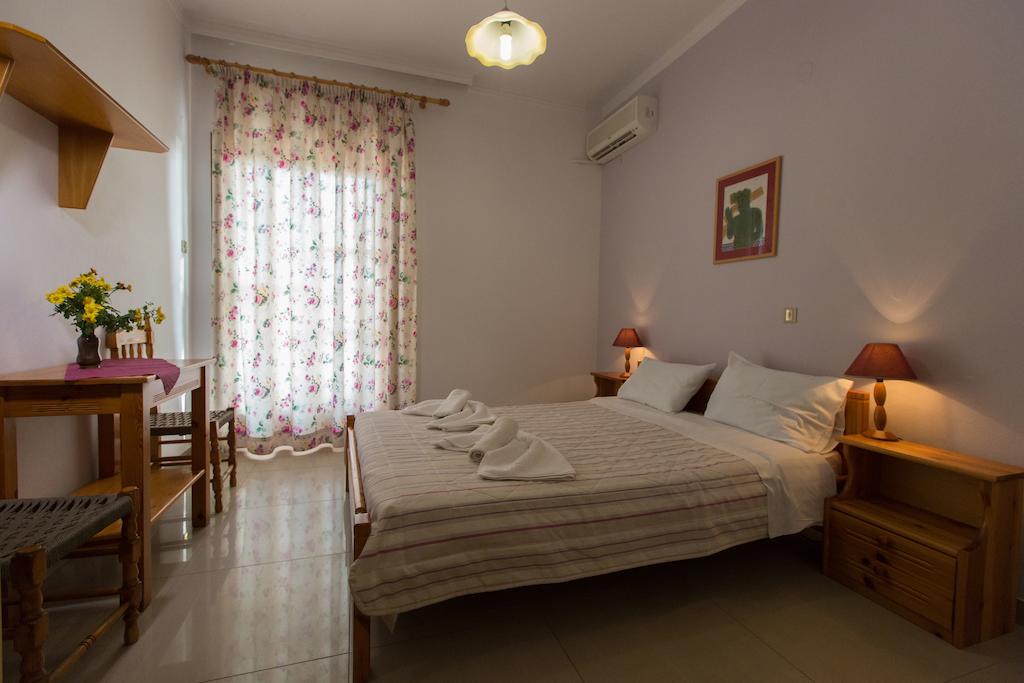 Filoxenia Studios 1 Palaiochora Oda fotoğraf
